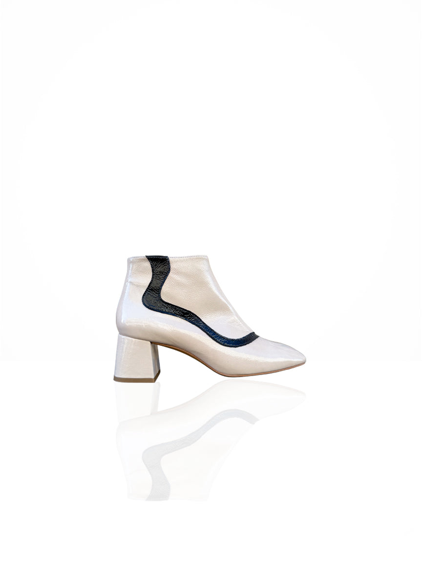 Apostrophe - Ivory & Black Patent Leather | Patricia Blanchet