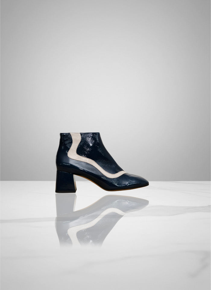 Apostrophe - Navy Blue & Ivory Patent Leather