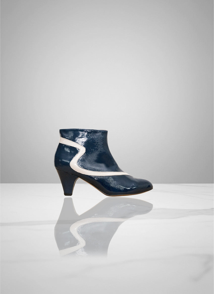 Chipette - Navy Blue Patent Leather | Patricia Blanchet