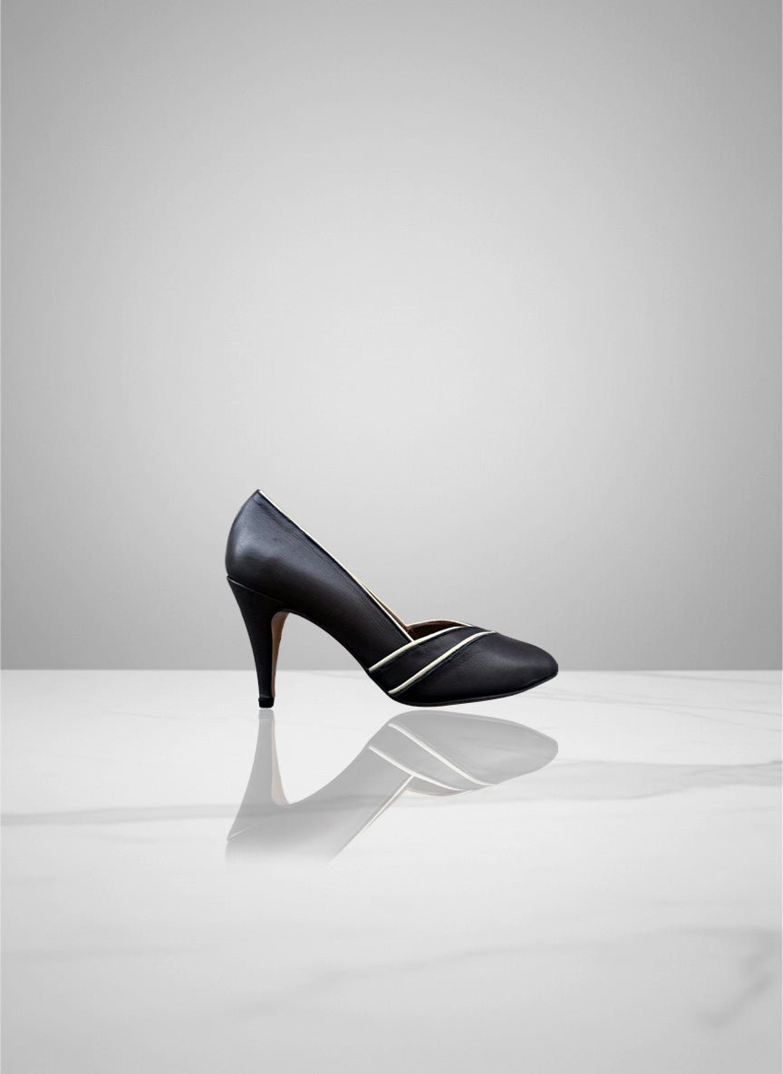 Logan - Black Leather | Patricia Blanchet