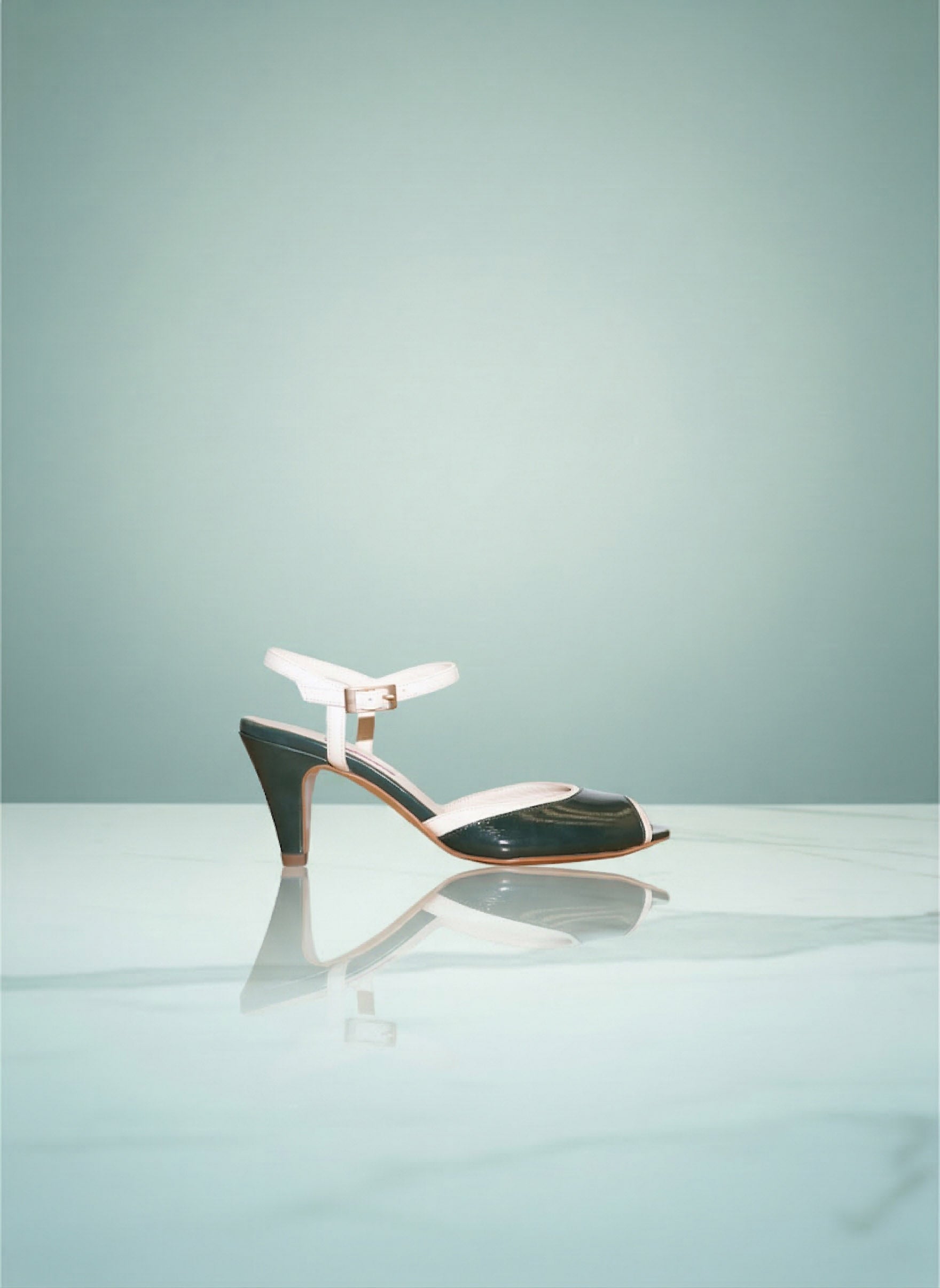 Lolopaloozo -  Frelon Vert et Ivoire | Patricia Blanchet