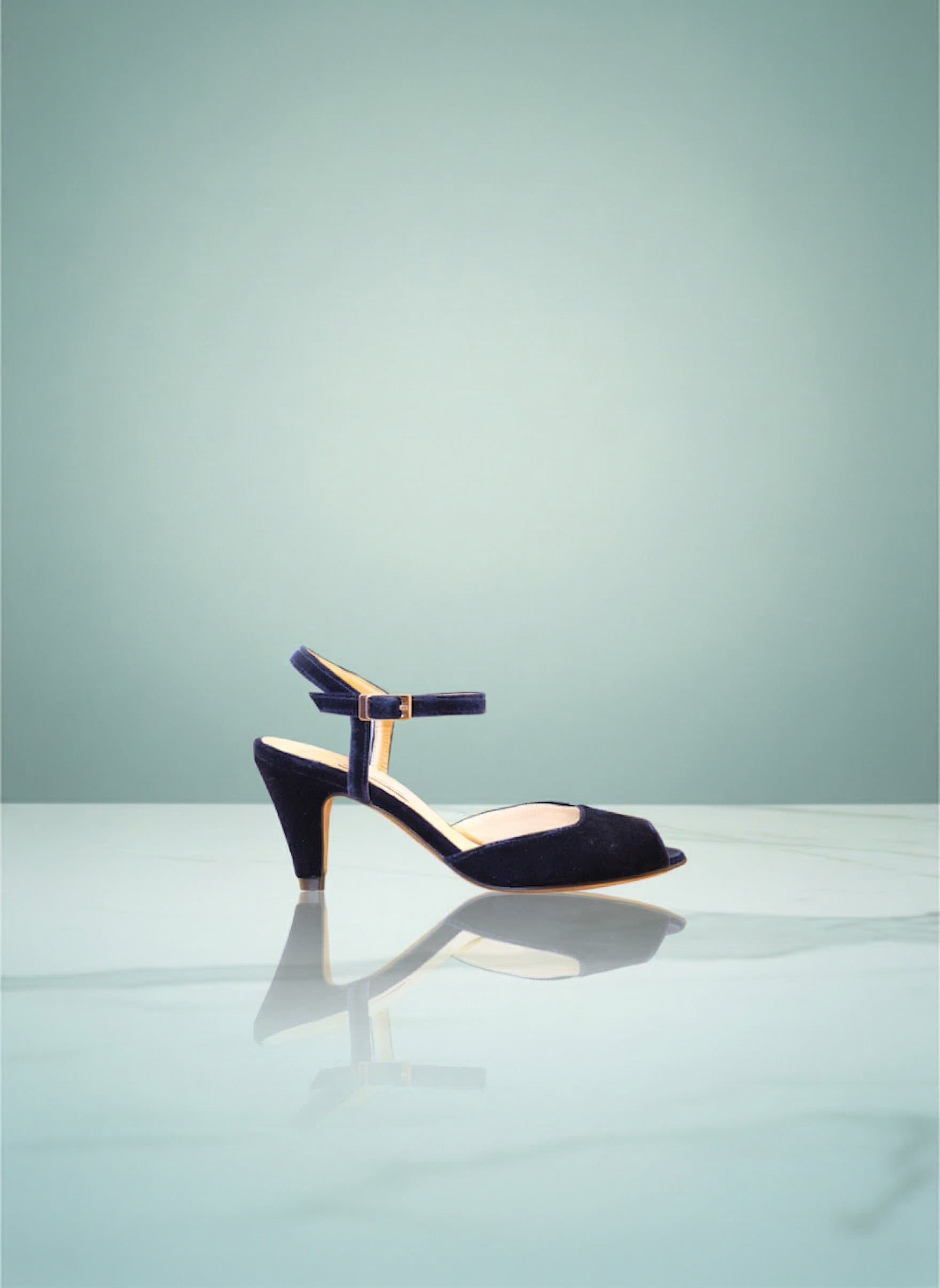 salmonete - Midnight Blue Velvet | Patricia Blanchet