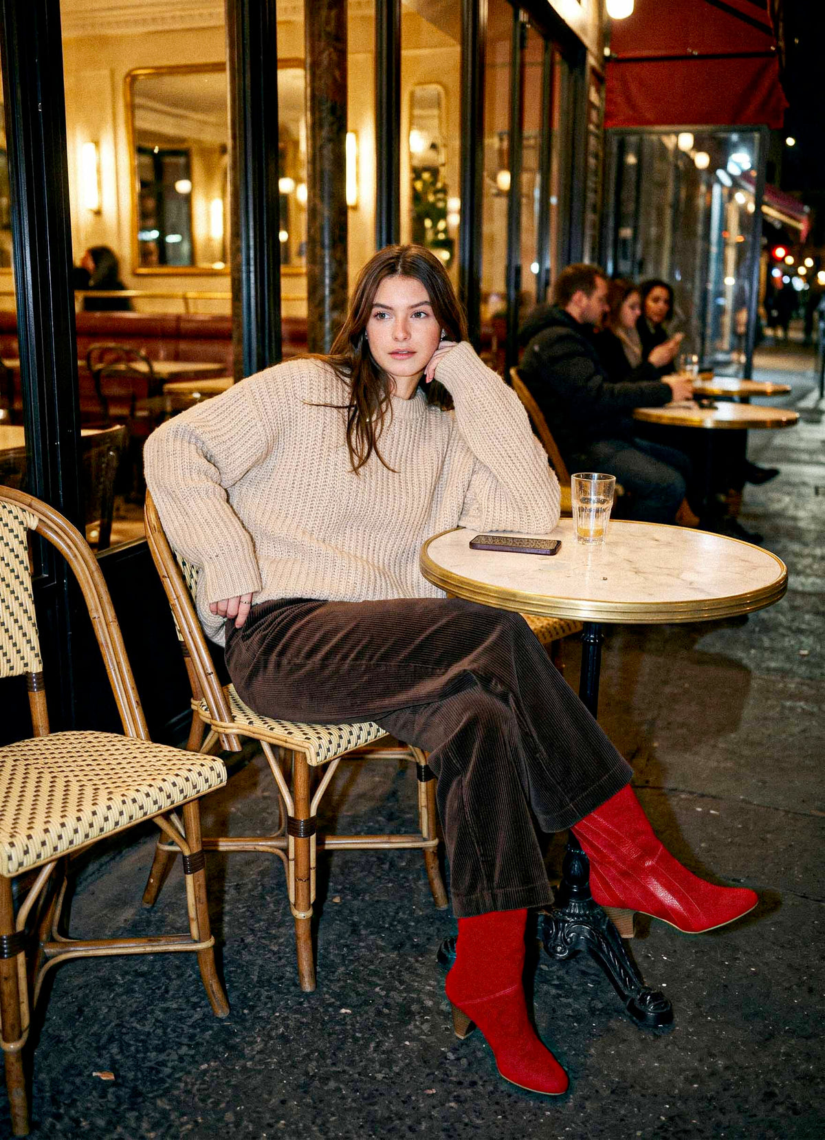 BOTTES