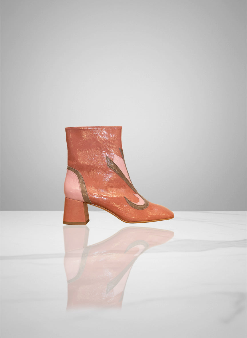Vinny - Old Pink Patent Leather | Patricia Blanchet