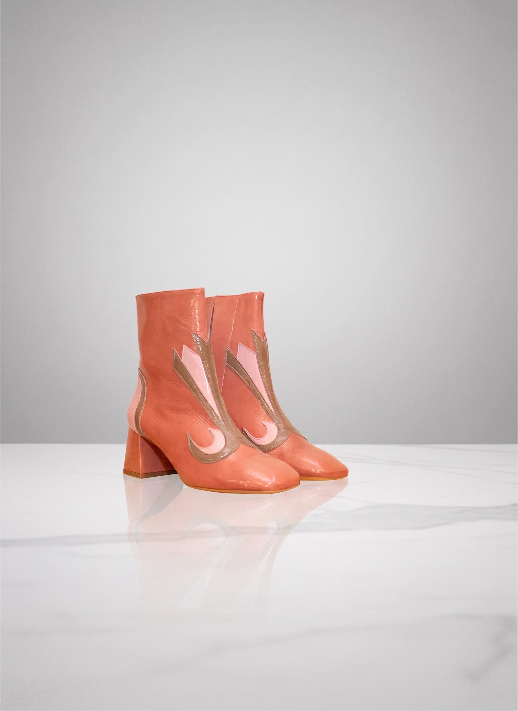 Vinny - Old Pink Patent Leather | Patricia Blanchet